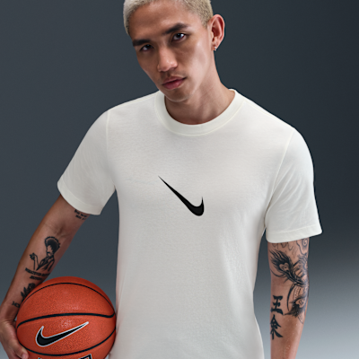 ★明るい季節にポップでかわいいく NIKE Giannis Ｔシャツ Nike Giannis Antetokounmpo Standard Issue Men's Graphic